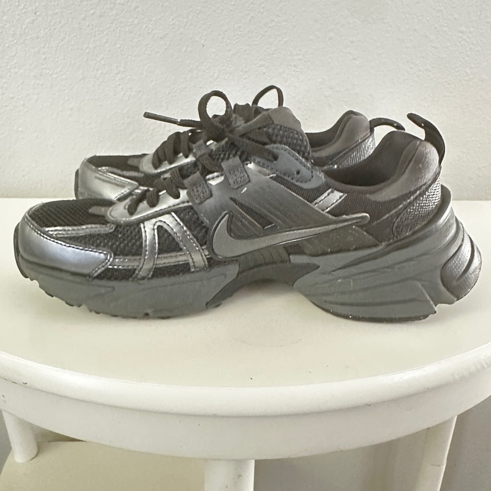 Nike V2K Run